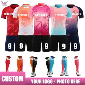 Custom Soccer Jersey Set Men Football Uniform Personlighet Anpassning Kids Set Futbol Adult STOR STORGE TRACKSUT 240318