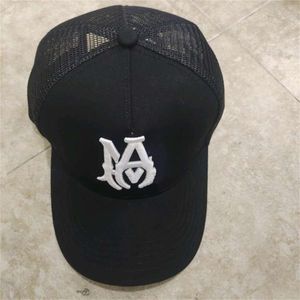 High -quality embroidery letter Internet cartal of classic ball caps, solar hat Men's baseball cap fashion female hat wholesale hats