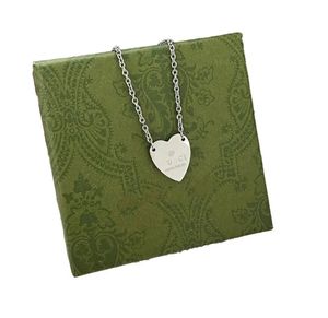 Mai sbiadito Acciaio inossidabile amore Collana con ciondolo a forma di cuore in argento per donna donna Amanti del matrimonio festa regalo di fidanzamento coppia Gioielli di lusso