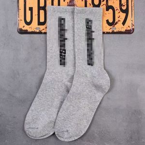 Erkek Socks Sezon 6 Calabasas kaykay moda Mens Mektup Baskılı Çoraplar Spor Çorapları Hip Hop F5