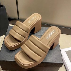 Chunky high-heeled slippers women platform slippers Solid color summer outdoor casual shoes beach sandals