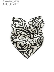 Chusteczka elegancka czarna biała kamelia kwiat nadruk naturalny jedwabny szalik Twill Scarf Spring Autumn Square Scarfs Prawdziwa jedwabna chusteczka L240322