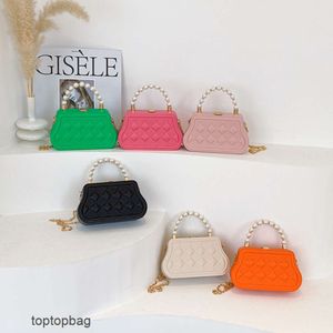 Projektant luksusowy modny torby na ramię francuska perła ręczna torba na pudełko 2023 Nowy trend mody jedno ramię w torbie crossbody