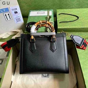 Promozione dei produttori di borse a mano da donna Nuova borsa tote originale Cooky Diana in bambù con tracolla monospalla in pelle da donna alla moda