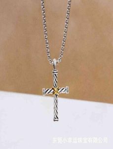 Halsband Dy Cross Men Women Luxury Designer x Thread Pendant Fashion Line Retro Wear Halsband Birthday Gift3784346