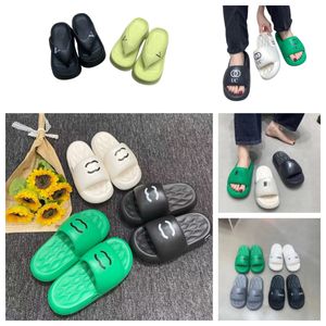 new Designer Slides sandal Slippers Beach Classic Flat Sandal Luxury Lightweight soft soled wear resistant indoor slippers for men and women designer sandals shoes