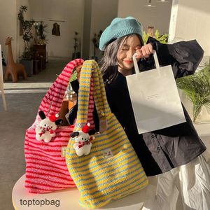Designer Luxury Fashion Tote Bags Wallets Korean Version Casual Sweet Style Plush Bag 2024 New Fashionable and Versatile Artistic Single Shoulder Tote Womens Bag