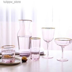 Wine Glasses Nordic Creative Pink Cocktail Glass Lead-Free Crystal Home Champagne Wine Glasses Set Goblet Juice Water Cup Golden Edge Kettle L240323