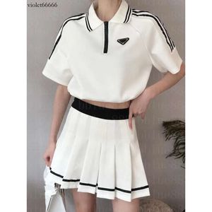24 Women's Two Piece Dress Casual T-shirt, Top, Skirt Pleated Half S Kirt Set, Age Reduction 306