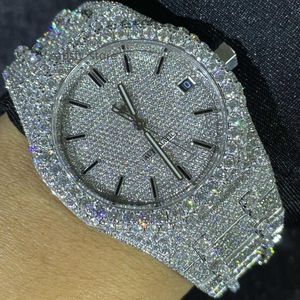 مخصصة مصنوعة يدويًا VVS Moissanite Diamond Watch حركة أوتوماتيكية مثليًا تمامًا الساعات الفولاذ المقاوم للصدأ الساعات العلامة التجارية الفاخرة العلامة التجارية