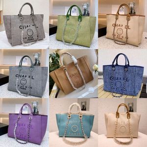 أكياس رسالة فاخرة شاطئ CC TOTES HANDBAG FASHING CANVAS Bag Womens Tote CH Female Embroidered Handbags Ladies Shopcy Cross Back Backpack XF0R