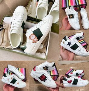 Designer Casual Shoes Bee Ace Sneakers Low Mens Womens Shoes High Quality Tiger Embroidered Black White Green Stripes Walking Sneaker