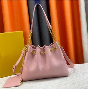 high quality Genuine leather luxurys Women Handbags Square bag MICHAEL KADAR Fashion Cover Lock Shoulder Crossbody Phone beach Designer bags Messenger