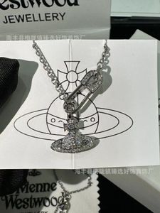 Designer Lin Zhou Pin Full Diamond Saturn Chain Halsband Kvinnors lysande Full Diamond Pin Stapled Chain Collar Chain 164