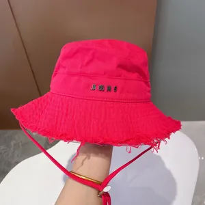 Holiday Bucket Beautiful Straw Mens Summer Hat Visitor Women Cap Men Hats Le Wide Bob for Designer Brim Sun Prevent Gorras Outdoor Beach Canvas Bucket Hat