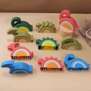 Ordinamento Nesting Stacking Toys 1 set di morbidi mattoncini in silicone impilabili per bambini denti circolari in gomma Montessori 24323