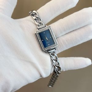 Novo nicho feminino medieval moda cor temperamento quadrado pulseira de quartzo relógio