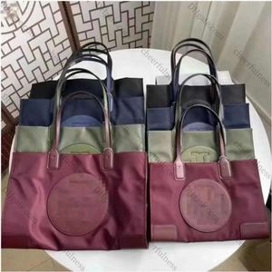 Bags Designer Bag 2023 Handbag New Tb Canvas with Pitot Waterproof Large Capacity Mommy Shopping One Shoulder Handbag Water Bucket