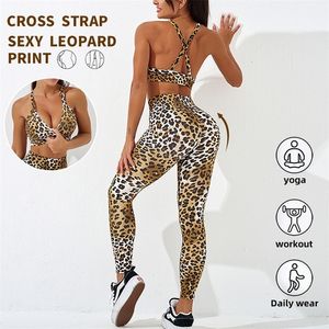 Womens Yoga Set with Leopard Print Sports Bra and Leggings for Fitness and Workout 240306