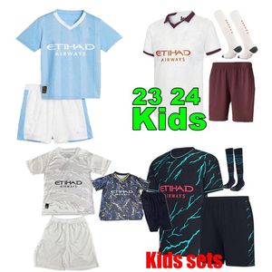 HAALAND 23 24マンチェスターサッカージャージーキッズキットマンズシティMahrez de Bruyne Foden 2023 2024 New Football Shirt Kids Kitセット均一なセット最高品質