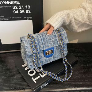 Designer Luxus -Mode -Umhängetaschen Einzelschulterkette Frauentasche 2023 Modetrend vielseitiger westlicher Stil Crossbody Small Square Bag