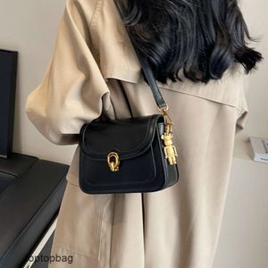 Designer Luxury fashion Shoulder bags Korean Fashion Trend Small Square Bag Versatile Western Style One Shoulder Crossbody Womens Bag