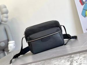 Designers väska män messenger väskor män totes väska crossbody väska omvänd duk set läder axel man väska med handväska plånbok koppling kvinnor handväska ryggsäck 30233 69443