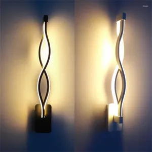 Lampada da parete Lampade Nero Bianco Illuminazione per mobili Soggiorno Camera da letto Comodino Moderno e minimalista Lustro Luci LED per interni per la casa