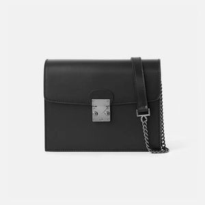 Women Luxurys Designers Bags Shoulder Bag Mini Handbags Pochette Accessories Crossbody Wallet Womens Purses Card Holder Messenger Purse k206