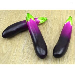 Decorative Flowers 2pcs Foam Eggplants For Pography Lightweight Artificial Vegetable Decoration