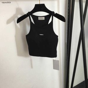 Designer feminino colete de malha marca roupas femininas verão topo moda geometria logotipo em torno do pescoço senhoras camiseta mar 23