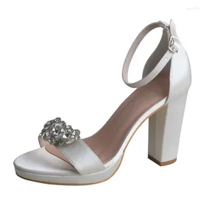 Sapatos de vestido atrair plataforma personalizada casamento mulher sandália salto alto 4 polegadas com broche de cristal