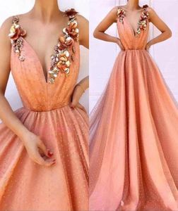 2021 Peach Sexy Evening Dresses Wear V Neck Sleeveless Lace Crystal Beaded 3D Floral Flowers Open Back Plus Size Formal Party Dres2466335