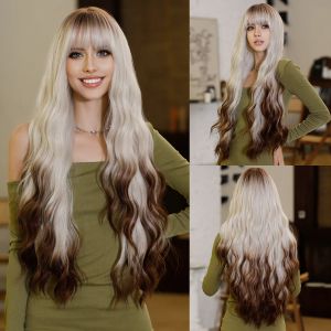 Peruker namm lång vågig hår peruk för kvinnor cosplay daglig fest ombre silver vit lockig peruk med lugg syntetiska naturliga lolita peruker