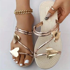 Sandálias Sandálias femininas 2023 Novo Moda Metal Metal Decoração Multistrap Side Summer Outdoor Wear Opentoe Sandals Flat Sandals