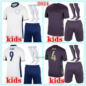 Novo 2024 2025 Camisa de futebol da Inglaterra Bellingham Soccer Jerseys Kits Kits Socks 24 25 Mens Kane Saka Rashford Sancho