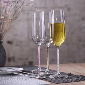 Bicchieri da vino 2 pezzi Bicchieri da sposa Set Bicchieri da vino con diamanti in stile europeo Bicchiere da champagne in vetro borosilicato Regali di San Valentino 260ml L240323