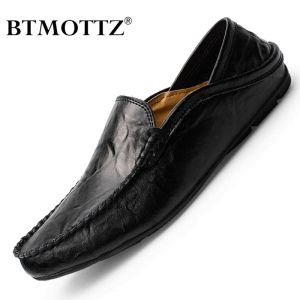 Schuhe Männer Schuhe lässige echte Leder -Herren -Lehre Moccasins Designer auf Bootsschuhe hochwertige Chaussure Homme Plus Size 3846