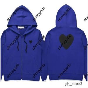 Herrtröja tröjor 22s designer spela commes jumpers des garcons brev broderi kappa långärmare jacka kvinnor röd hjärta tröja koftan blixtlås hoodie 584