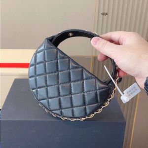 23C Hobo Clutch with chain chain age wrist wrist bag france fuction c Seletted Leather Mini Designer Women Top Handbag Lady Nano Limst Oobs