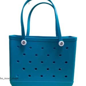 2023 7A Kvalitet Mens Bogg Bag Luxury PVC Plastic Waterproof Basket Beach Bags Womens Purse Tote Handväska Cross Body Påsar Topphandtag Designer Shopping Clutch 104