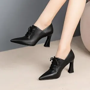 Sapatos de vestido preto couro salto alto mulheres 2024 outono moda apontou toe bombas estilo coreano lace-up festa senhora ol escritório