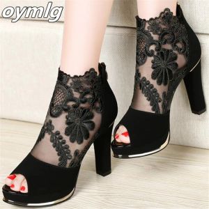 Pumps 2020 sexy Prom Hochzeitsschuhe Sandalen mit groben Absätzen Frühling und Sommer Neue European American Water of Mesh Gaze Schuhe x17