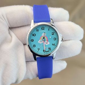 학생 라이브 어린이의 귀여운 무지개 실리콘 나이트 글로우 포인터 시계 배치