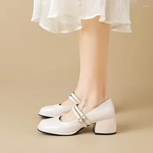 Klänningskor 2024 Spring Women's Ladies High Heels Casual Mary Janes White Square Toe Design Career and Pending Korean Style 41-43