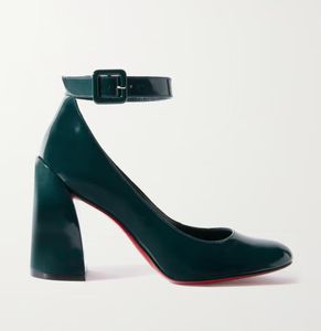 24 Scarpe firmate di lusso sandalo rosso Miss Sab Décolleté in pelle di raso 85mm scarpe estive con cinturino sul retro sandali con tacco largo abito da festa di nozze