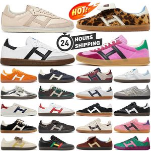 Originals Gazzelle Vegan Adv Platform Scarpe da corsa uomo donna designer Nero Gum rosso Rosa Velluto Verde Crema Blu uomo donna sneakers sportive scarpe da ginnastica top