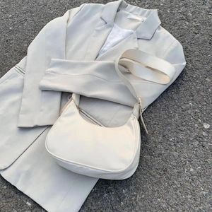 Bag Satchel Kvinnliga kopplar kvinnor Koreanska stilväskor Crossbody för svart avslappnad liten handväska en huvudsaklig