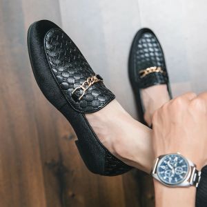 Hot vävt mönster plus storlek 38-48 herrmode läder loafers lyxiga slip-on svarta affärsskor italienska manliga blå festsko