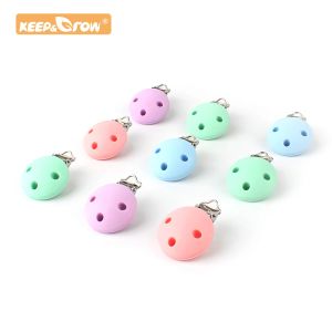 قلادة تبقي 10pcs مستديرة السيليكون Teether Metal Cip